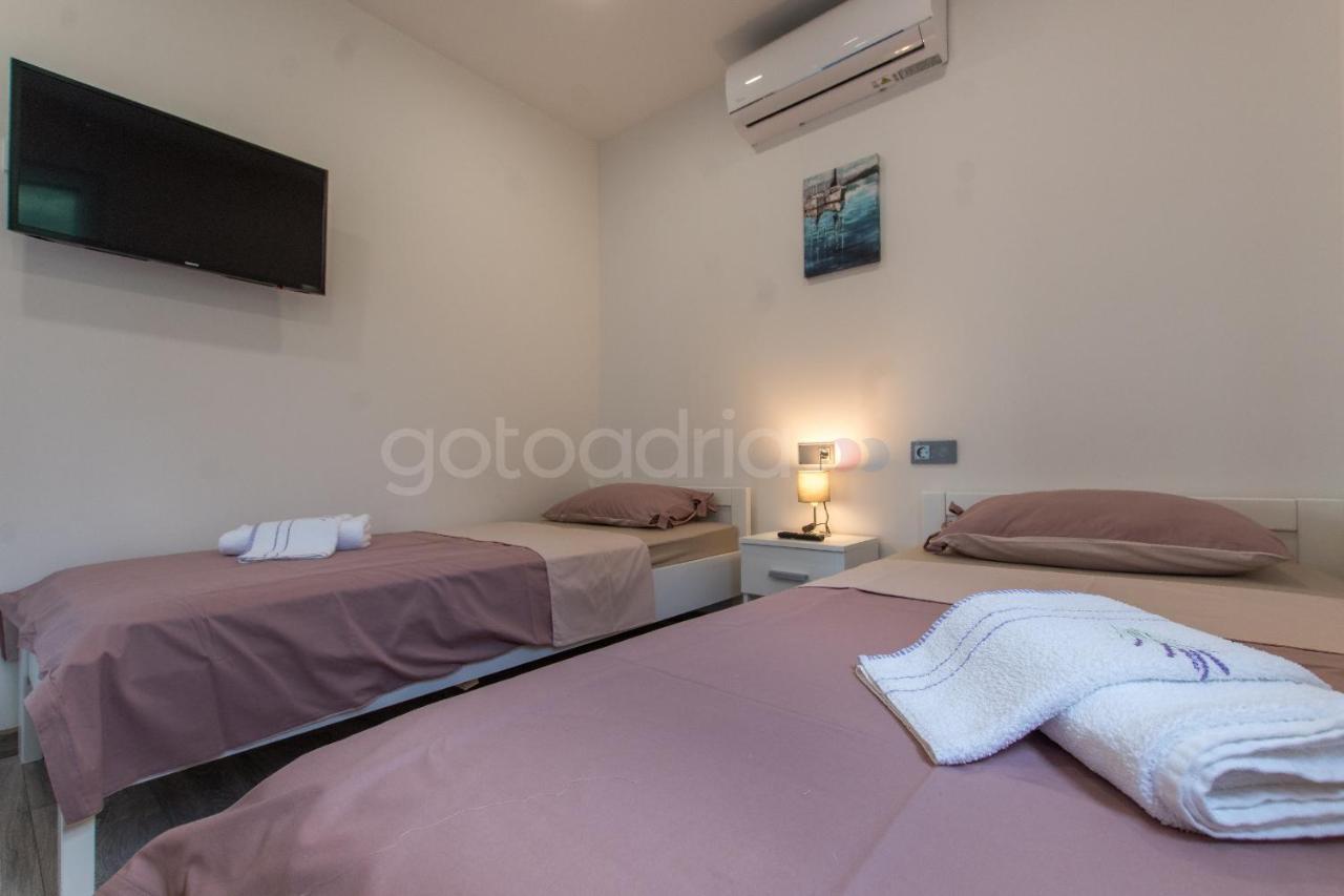 Seashell - Luxury Seaview Apartments Makarska Bagian luar foto